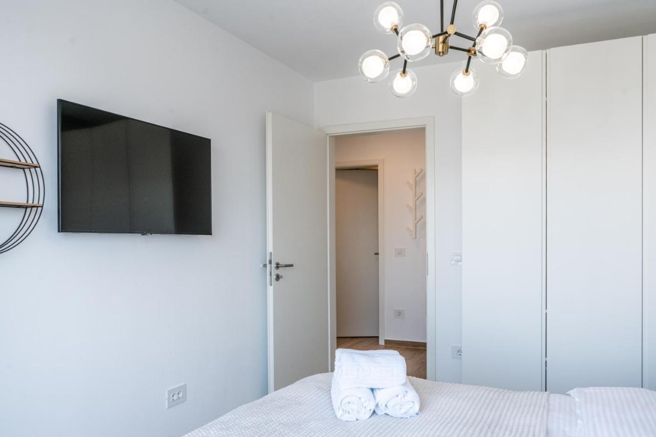 Apart B&V 701 Coresi - Luxury Mountain Haven Braşov Extérieur photo